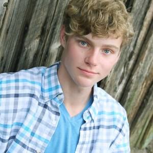 Meet your Posher, Cody